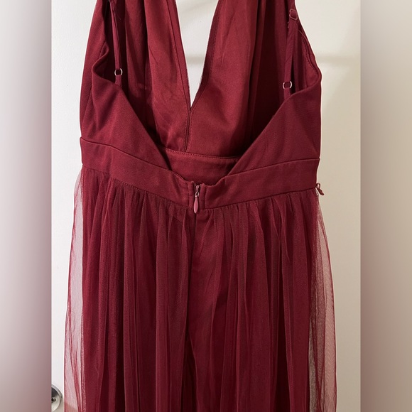 Lulu’s Prom Rare Beauty Burgundy Tulle Backless Maxi Dress size S - Picture 7 of 9